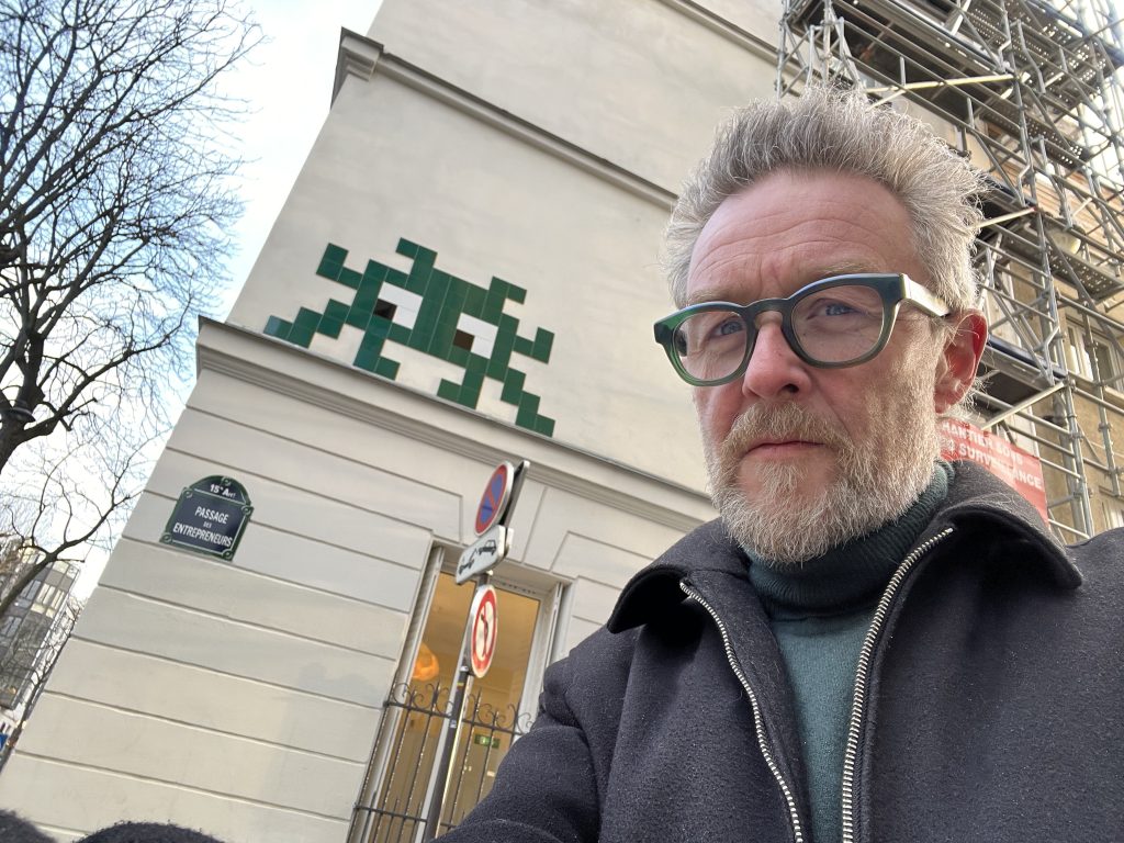 My matching glasses at the invader by Passage des Entrepreneurs.