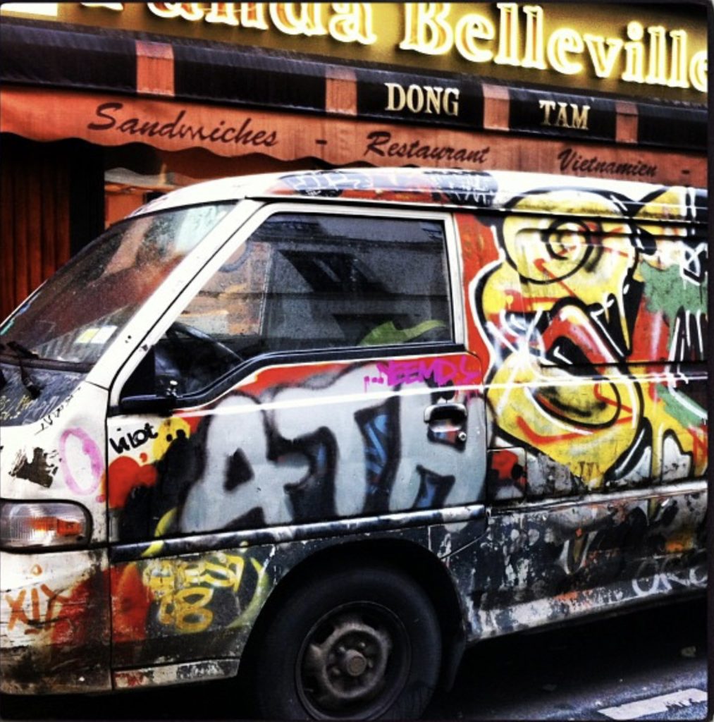 Graffiti on van, Paris